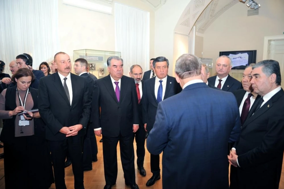İlham Əliyev MDB dövlət başçılarının qeyri-rəsmi görüşündə iştirak edib - FOTO