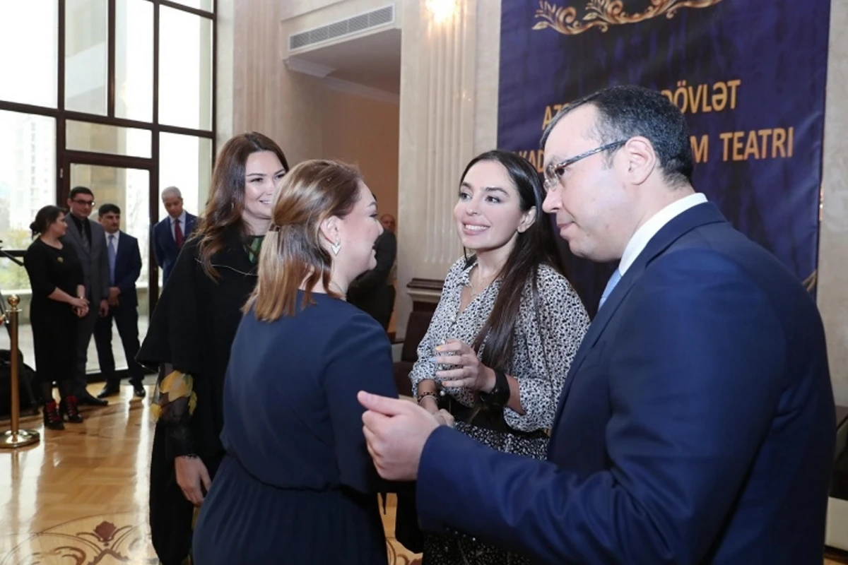 Лейла Алиева приняла участие в премьере спектакля Клятва - ФОТО