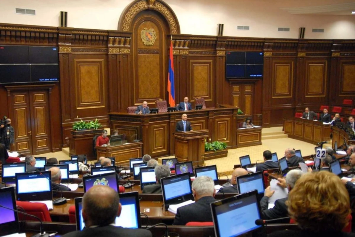 В Армении возобновили дело о теракте в парламенте в 1999 году