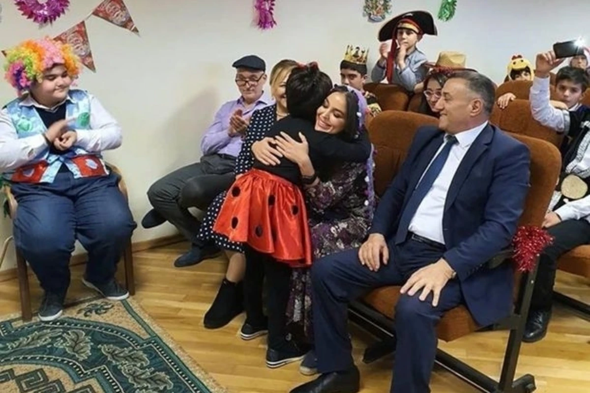 Leyla Əliyeva internat məktəbində - FOTO