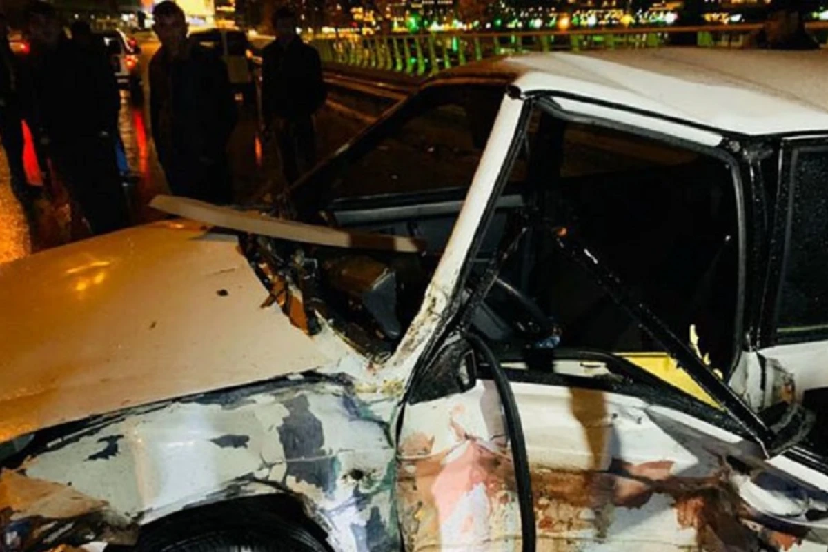 Gədəbəydəki qəzada oğul öldü, ata ağır yaralandı