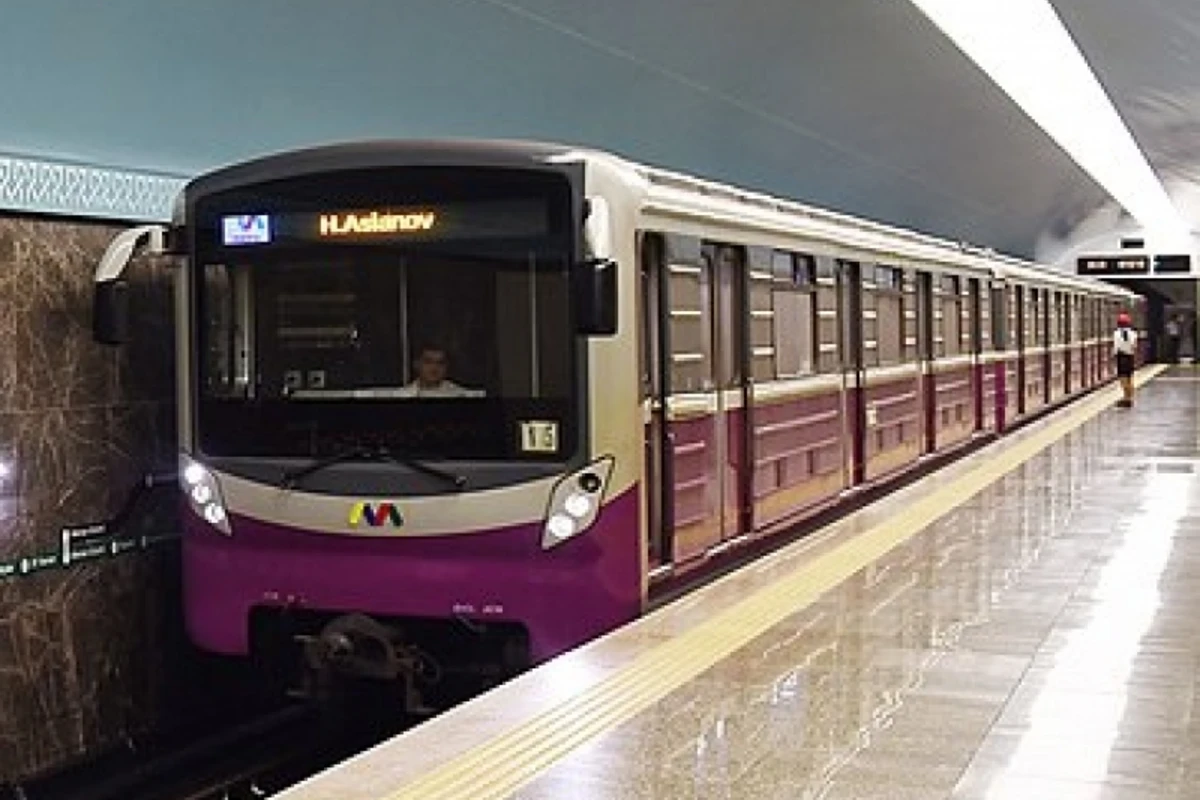 Bakı metrosu bu axşam saat 1-ə qədər işləyəcək