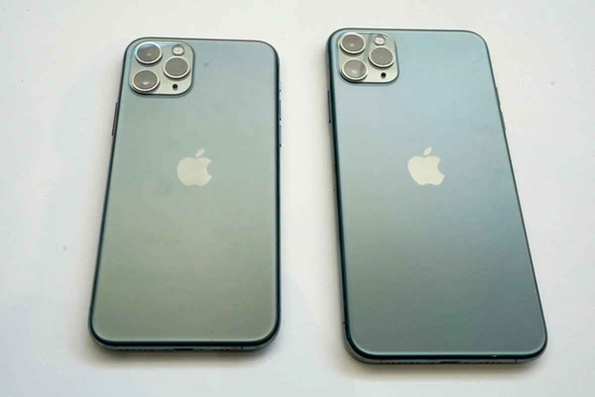 Apple объяснила появление зеленого iPhone 11 Pro