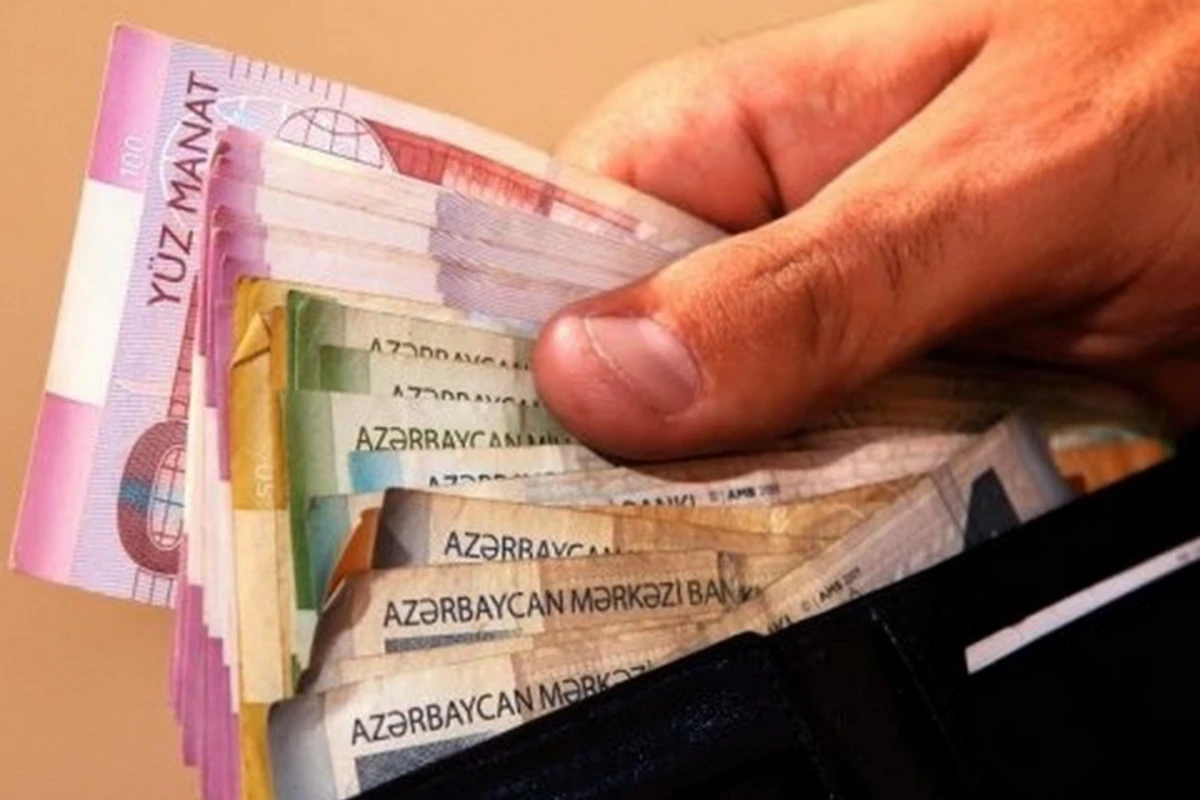 С сегодняшнего дня в Азербайджане вырос прожиточный минимум - 190 манатов