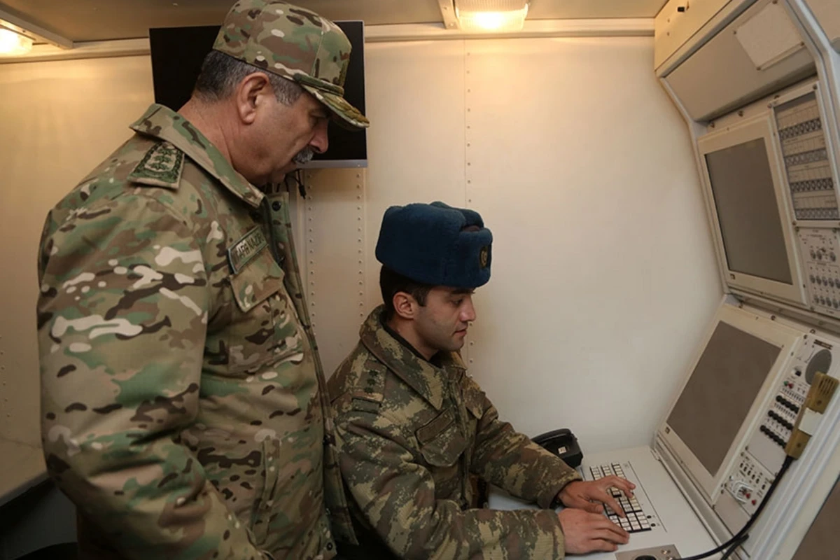 Закир Гасанов проверил боеготовность подразделений ПВО - ФОТО