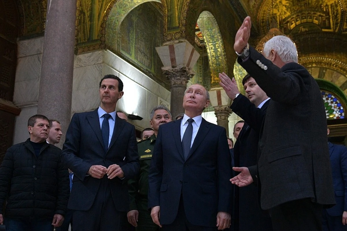 Putin sərkərdə Səlahəddin Əyyubinin məzarını ziyarət edib - FOTO