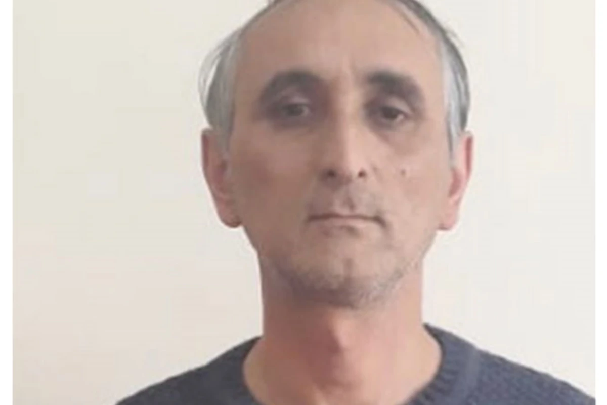 Özü Lomonosovu bitirib, atası fizika müəllimi olan 10 yaşlı Nərminin QATİLİ Özü Lomonosovu bitirib, atası fizika müəllimi olan 10 yaşlı Nərminin QATİLİ