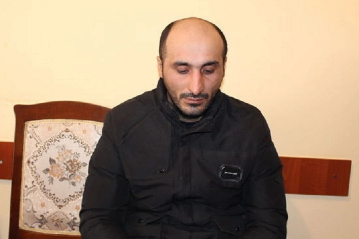 В Баку мужчина пытался обмануть полицию, растратив деньги начальника на проституток - ВИДЕО