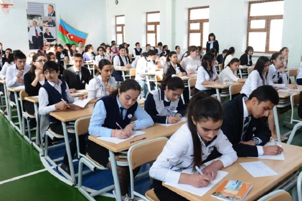 Стало известно, сколько дней продлятся зимние каникулы в Азербайджане