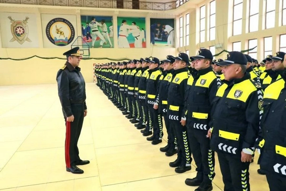 DİN-dən polisin yeni geyimi ilə bağlı AÇIQLAMA - Dövlət başçısı göstəriş verib DİN-dən polisin yeni geyimi ilə bağlı AÇIQLAMA - Dövlət başçısı göstəriş verib