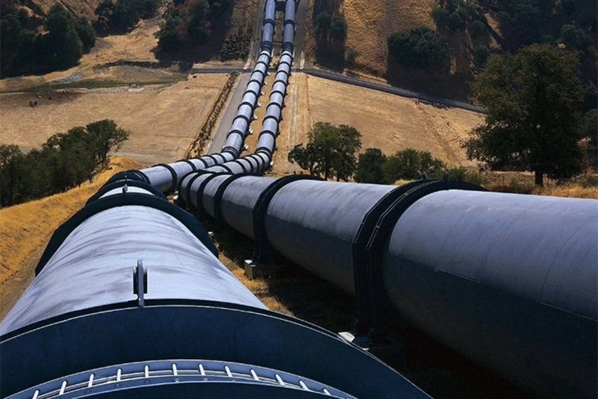 SOCAR: Мы технически можем поставлять нефть в Беларусь