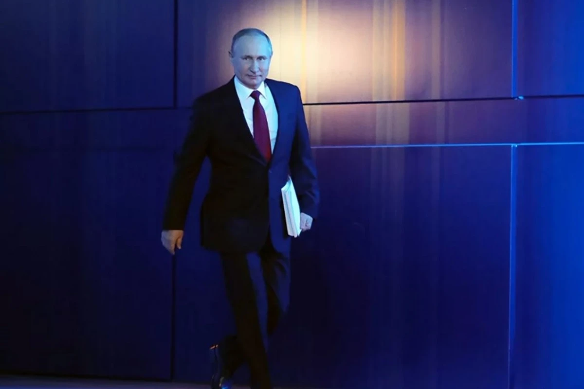 Правительство России уходит в отставку