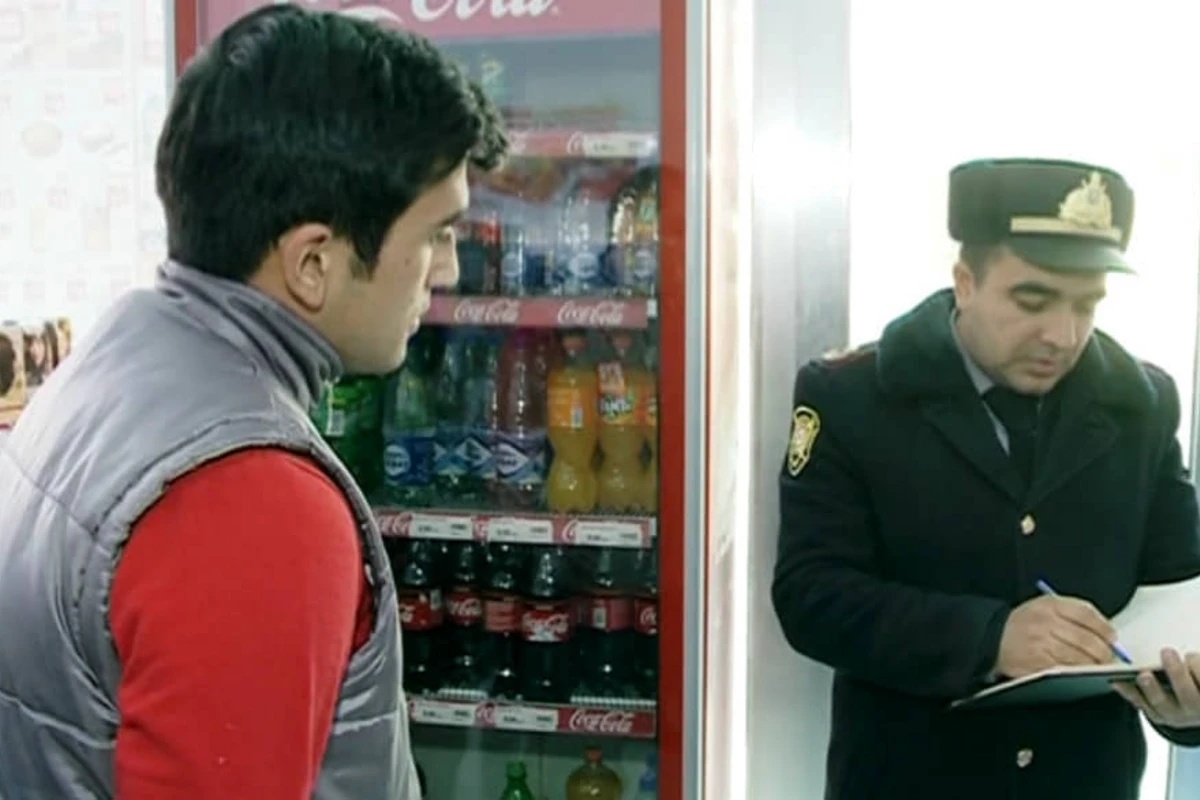 Azyaşlılara siqaret satanlar cərimələndi - FOTO