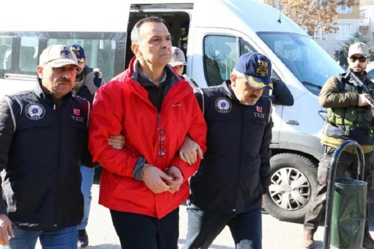 TFF prezidenti Nihat Özdemirin oğlu və gəlini həbs olundu - VİDEO