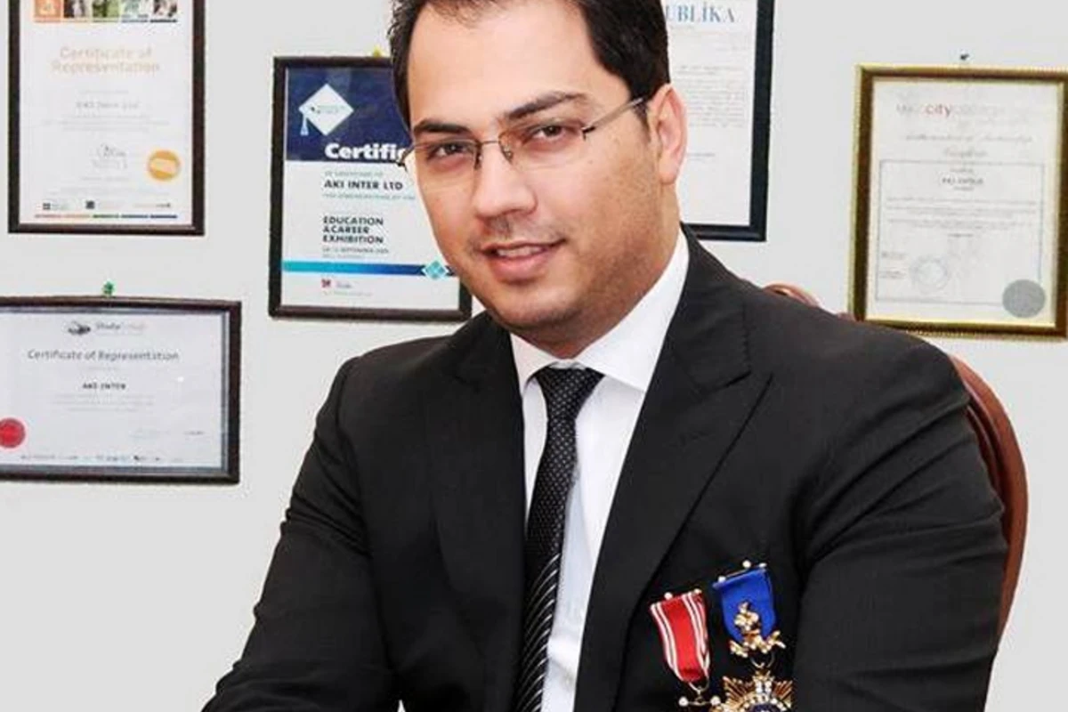 Oksford və Kembric məzunu Kənan Cəlilov deputatlığa namizədliyini Ucar rayonundan irəli sürüb – FOTO