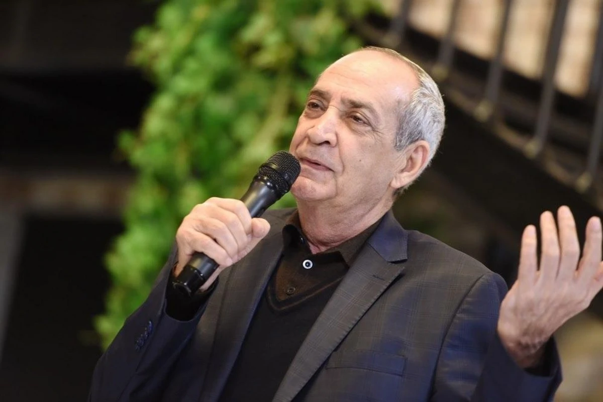Rasim Balayev medalla təltif olundu