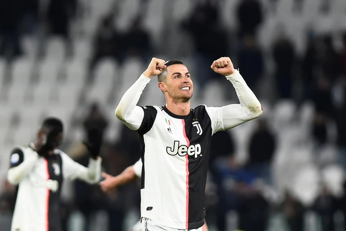 Ronaldo daha bir rekorda imza atdı - VİDEO Ronaldo daha bir rekorda imza atdı - VİDEO