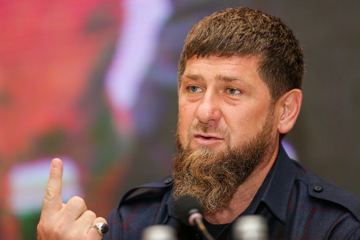 Кадыров отреагировал на сообщение о своем назначении на более высокую должность Кадыров отреагировал на сообщение о своем назначении на более высокую должность