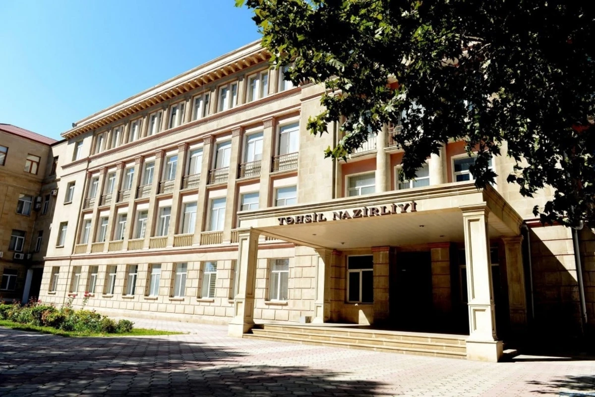 Məktəblərdə qış tətilinin başlayacağı tarix bilindi Məktəblərdə qış tətilinin başlayacağı tarix bilindi
