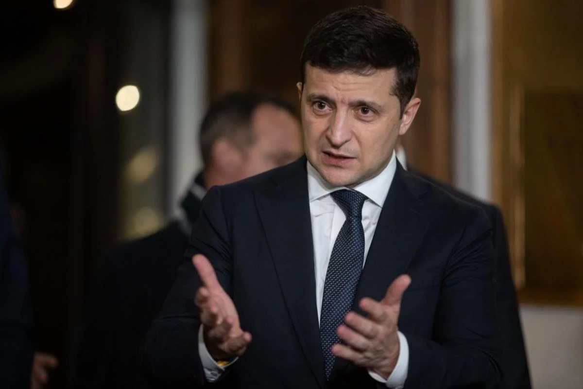 Зеленский попросил Кремль об экстренной встрече с Путиным