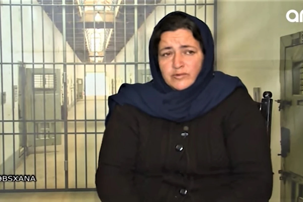 Körpə nəvəsini və gəlinini öldürən qadından şok sözlər: “Torpaq yeyirəm... – VİDEO