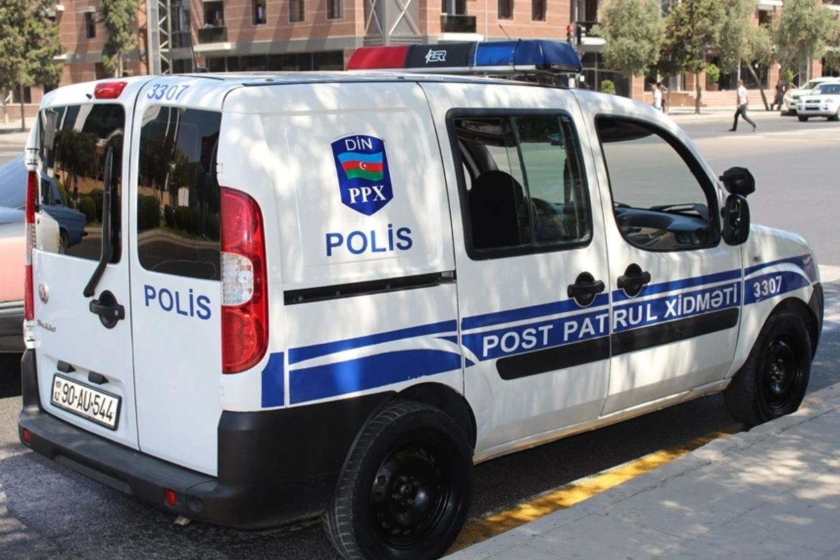 Azərbaycanda 4 polis yaralandı