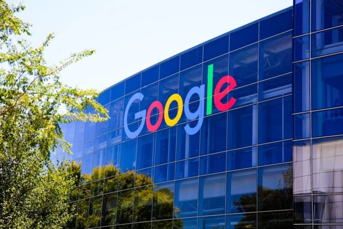 “Google” Çində fəaliyyətini dayandırır “Google” Çində fəaliyyətini dayandırır
