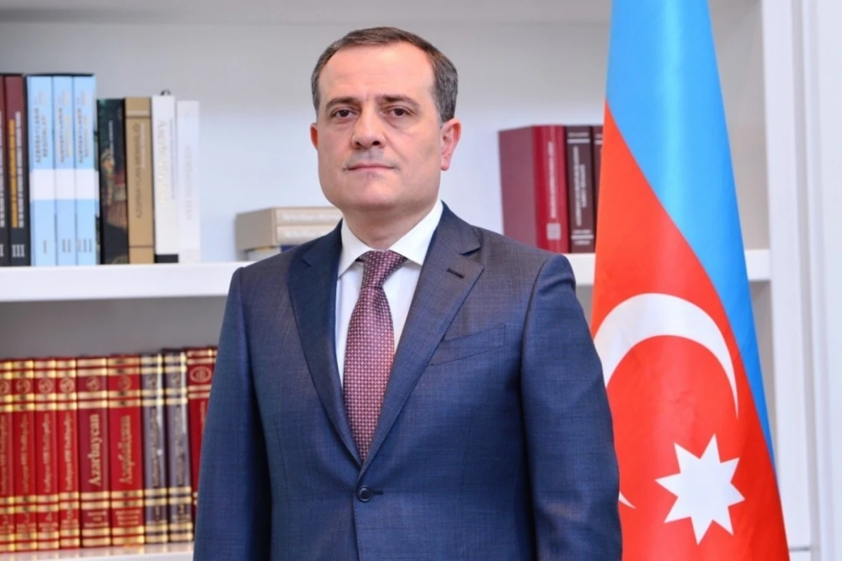 Çindəki bəzi azərbaycanlı tələbələr orada qalmağa üstünlük veriblər