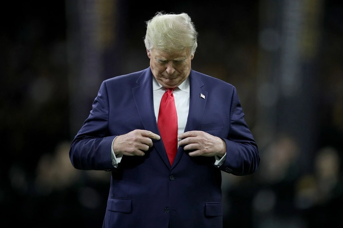 Рейтинг Трампа взлетел до небывалых 49%