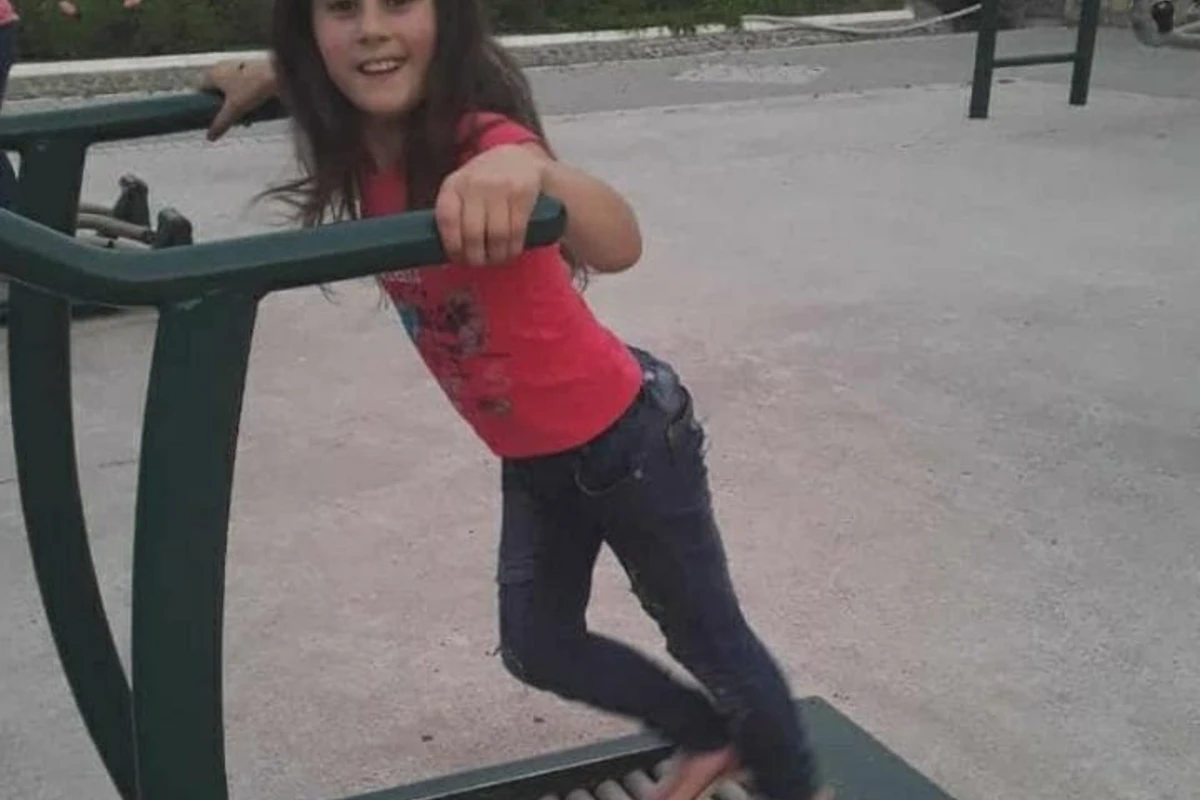 Atası Nərmin Quliyevanın yeni şəkilini paylaşdı - FOTO