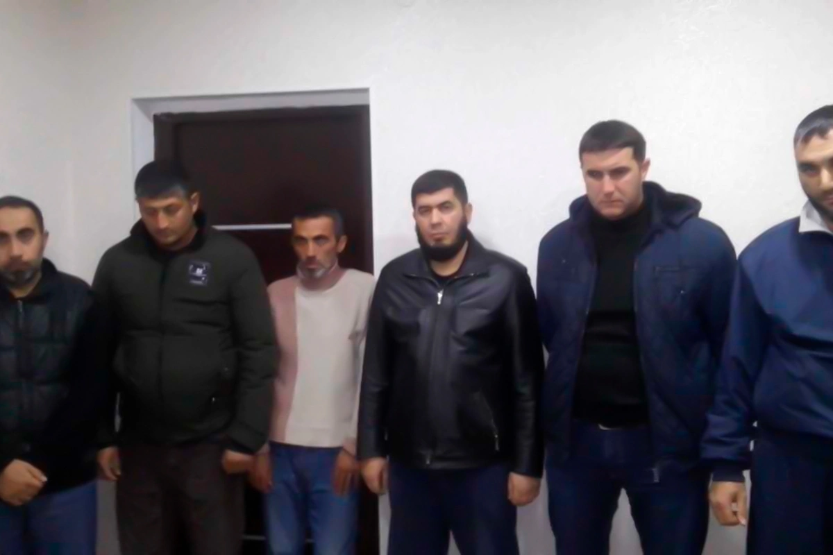 Cin çıxarmaq adı ilə gənc oğlanı döyüb öldürənlərə cəza verildi - VİDEO