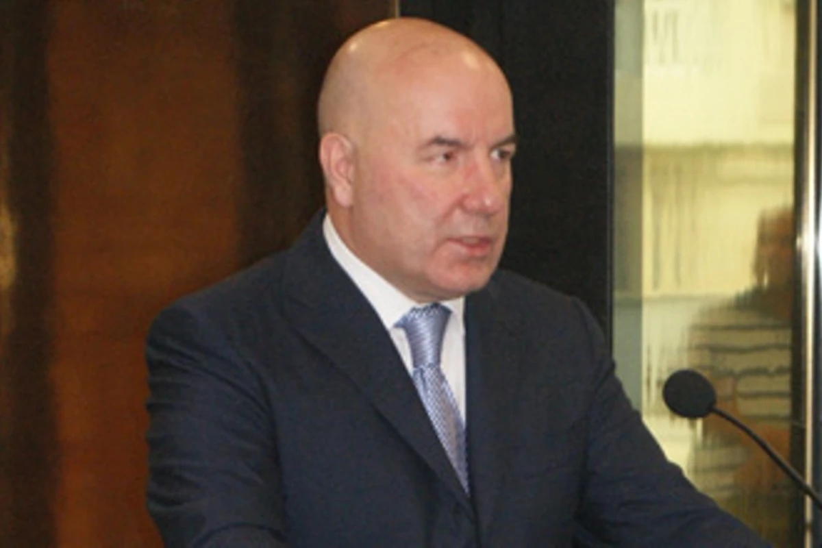 Elman Rüstəmov: “Yeni parlamentdən qanunvericiliyin təkmilləşdirilməsini gözləyirik”