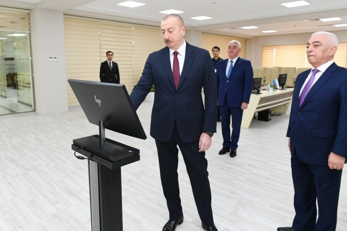 İlham Əliyev “Dübəndi” yarımstansiyasının açılışında - FOTO