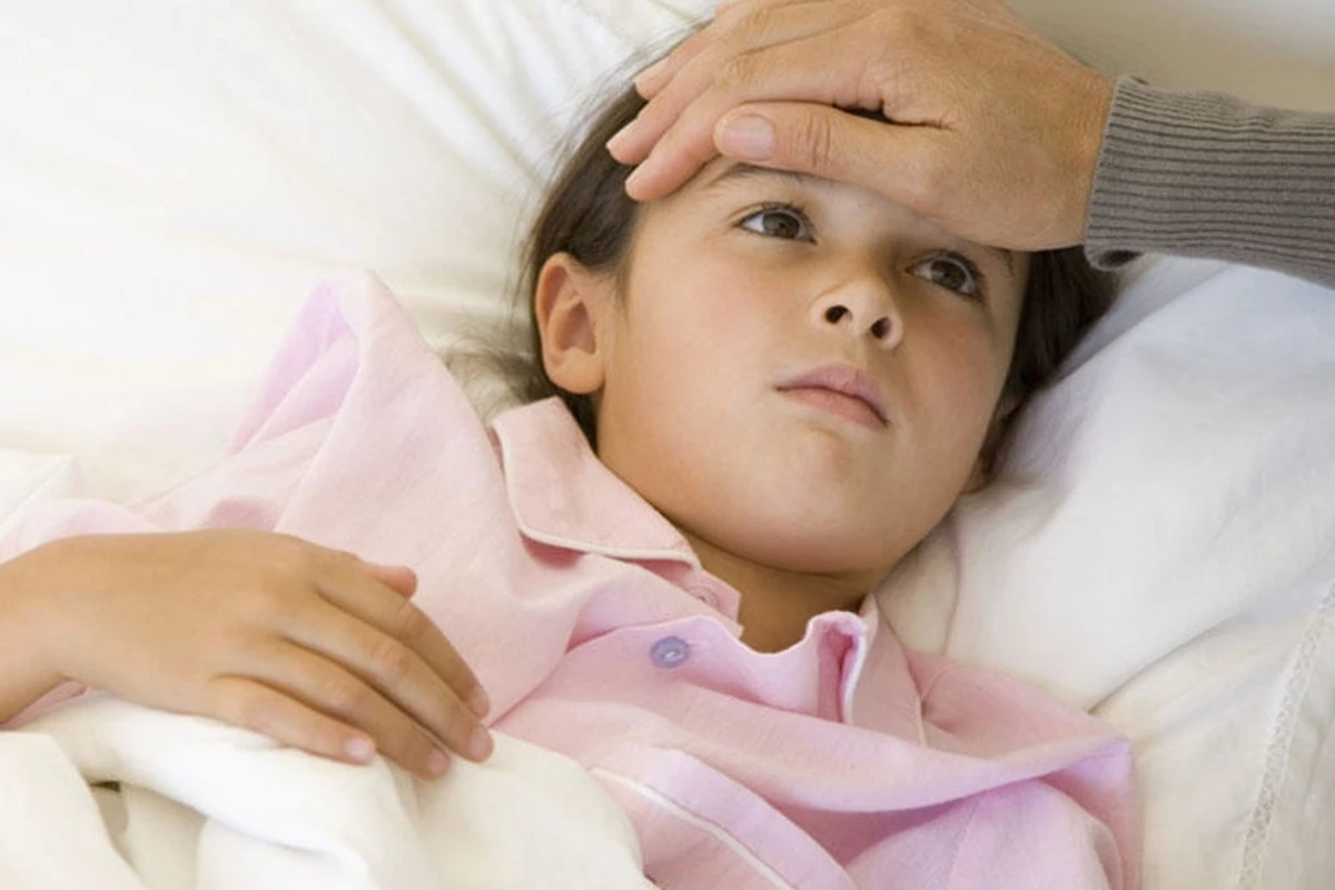Baş pediatrdan təhlükəli virusla bağlı XƏBƏRDARLIQ - Uşaqları qoruyun!