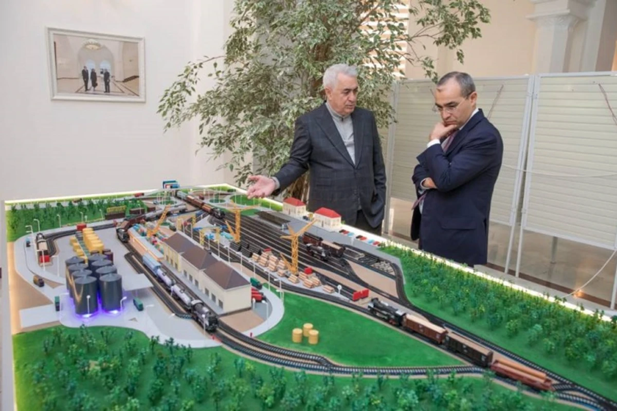 İqtisadiyyat Nazirliyi və “Azərbaycan Dəmir Yolları” QSC birgə İşçi Qrupu yaradır - VİDEO/FOTO