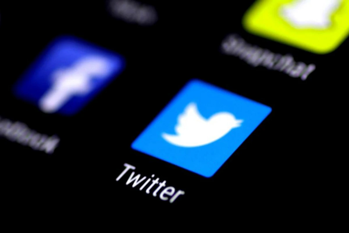 Rusiya Facebook və Twitteri cərimələdi