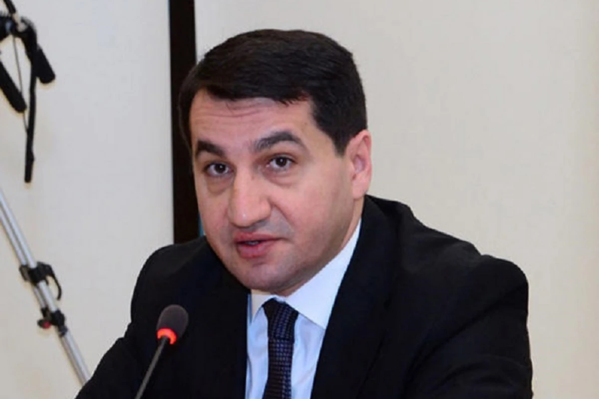 Hikmət Hacıyev: “Ermənistanın acizliyi aydın göründü”