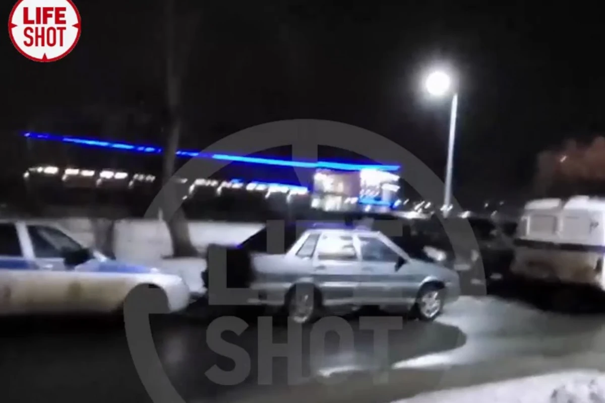 В России мужчина расстрелял жену на глазах у ребенка: ВИДЕО с места трагедии 