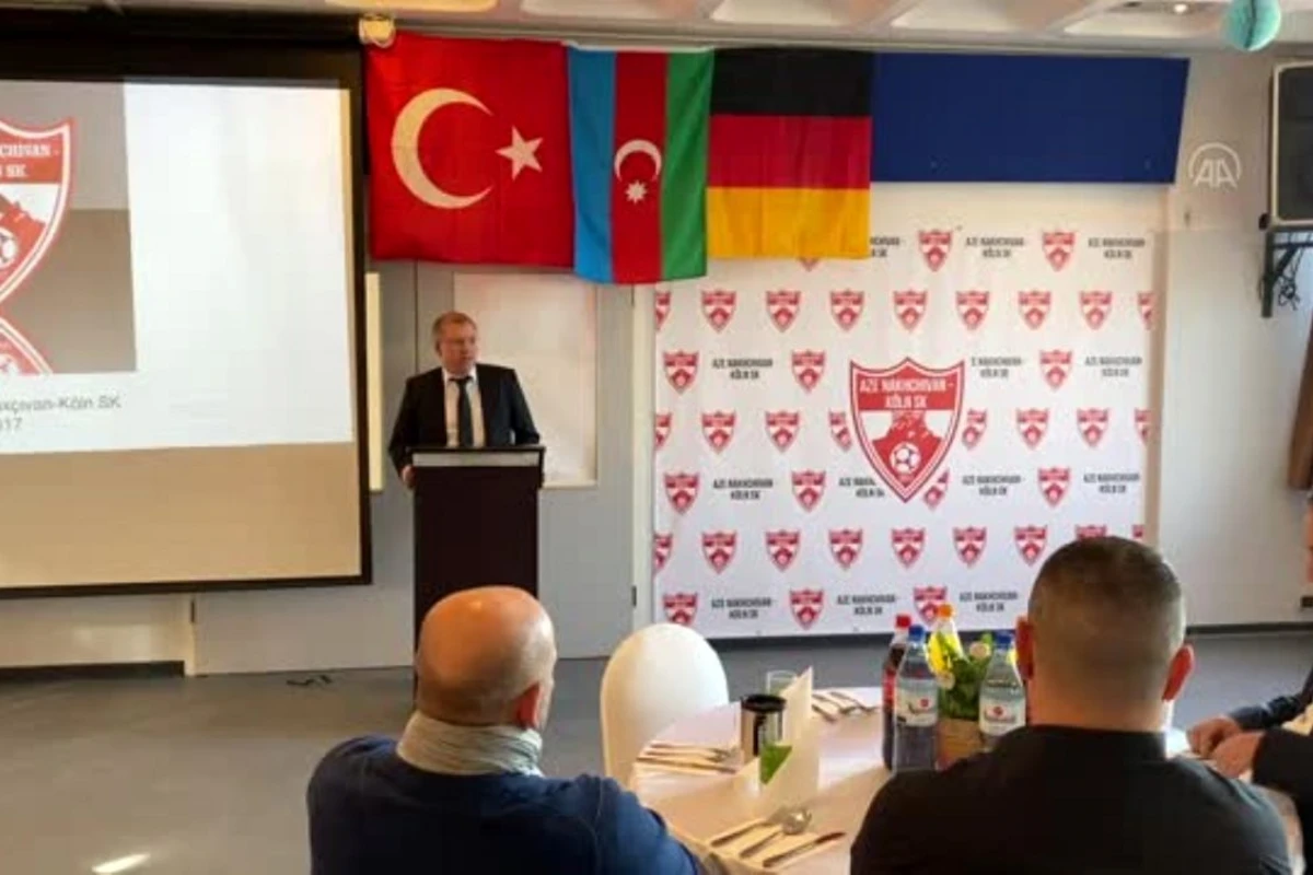 Almaniyada Azərbaycan futbol klubu yaradıldı Almaniyada Azərbaycan futbol klubu yaradıldı