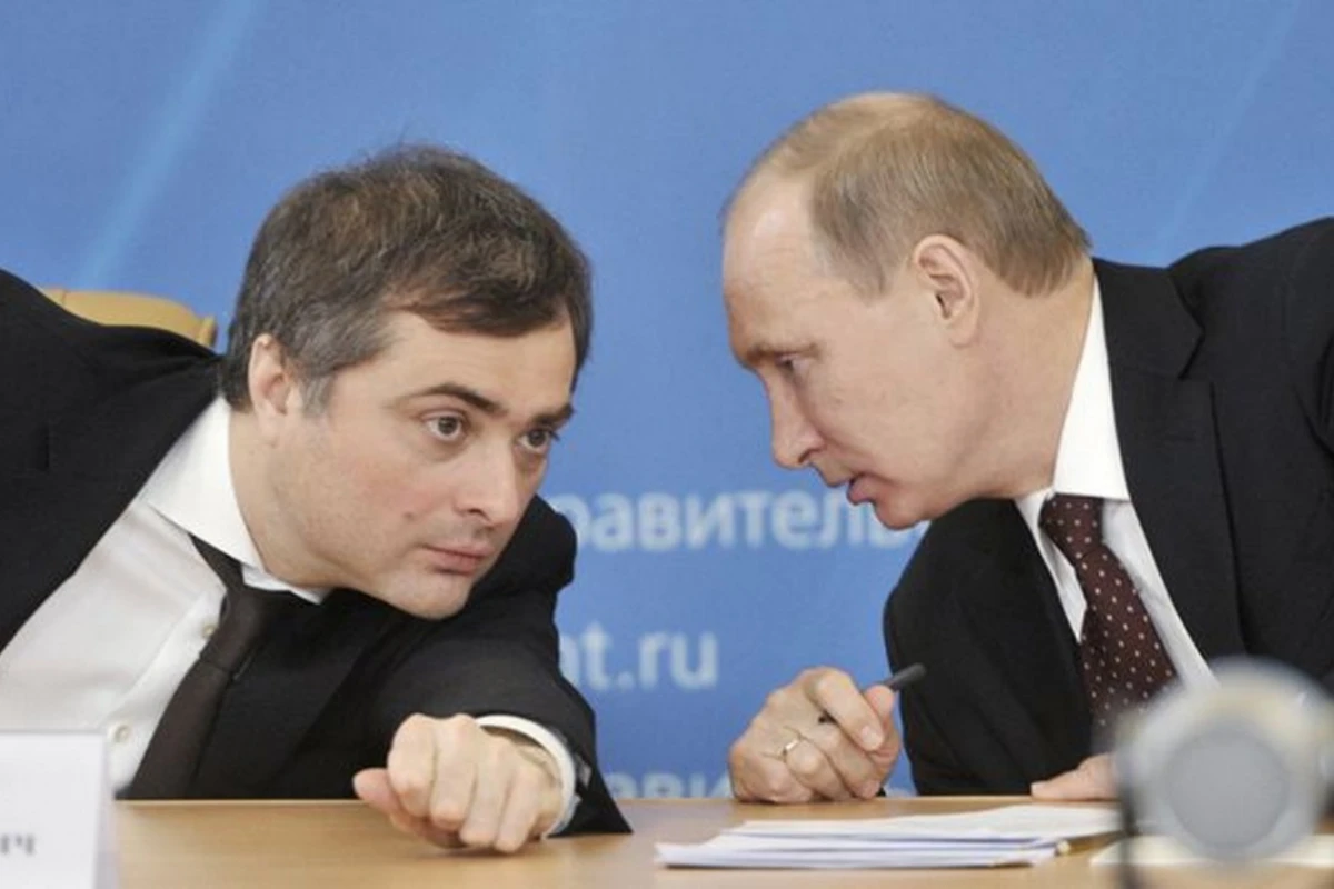 Путин уволил своего помощника