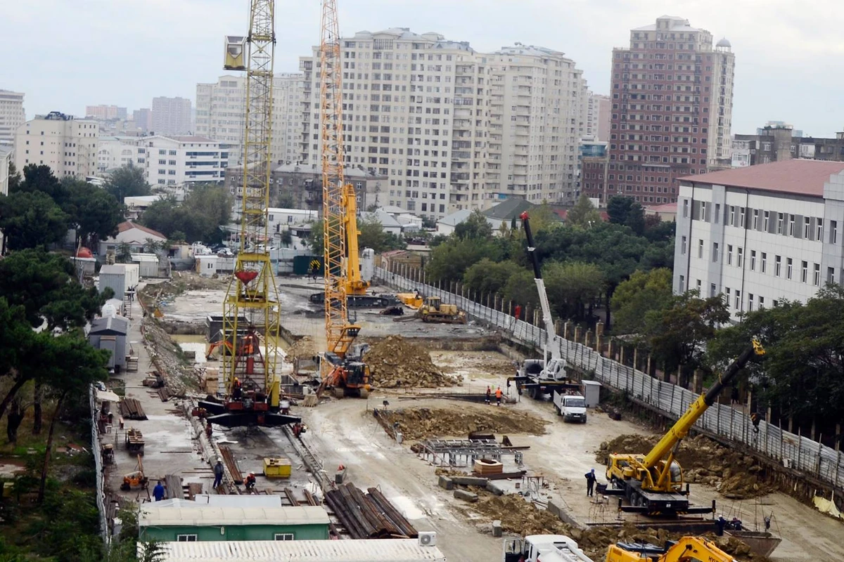 Metronun yeni tikilən stansiyasında işlər nə yerdədir? - “Metropoliten”dən AÇIQLAMA Metronun yeni tikilən stansiyasında işlər nə yerdədir? - “Metropoliten”dən AÇIQLAMA