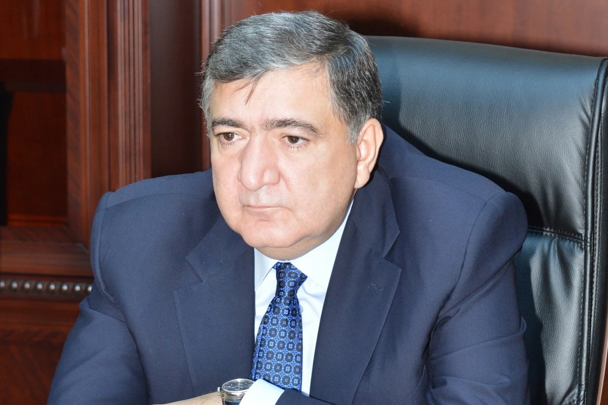 Fazil Məmmədovun yaxın qohumu həbs edildi (YENİLƏNİB) Fazil Məmmədovun yaxın qohumu həbs edildi (YENİLƏNİB)