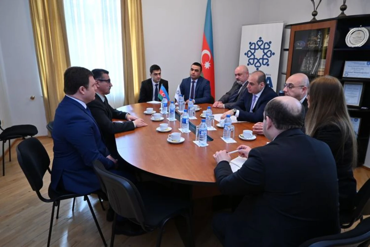 Azərbaycan Avstraliyaya humanitar yardım göndərdi
