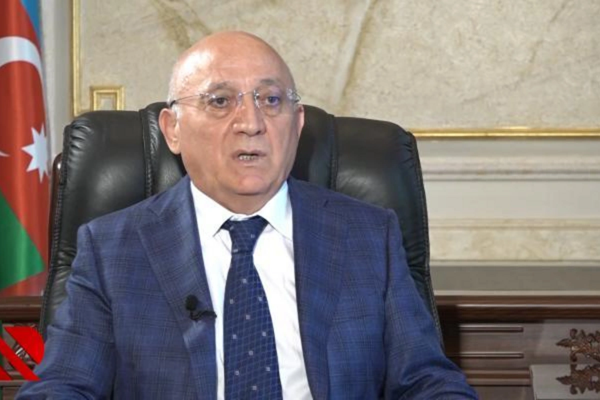 Mübariz Qurbanlıdan İrana ziyarətə gedənlərə koronavirus XƏBƏRDARLIĞI Mübariz Qurbanlıdan İrana ziyarətə gedənlərə koronavirus XƏBƏRDARLIĞI