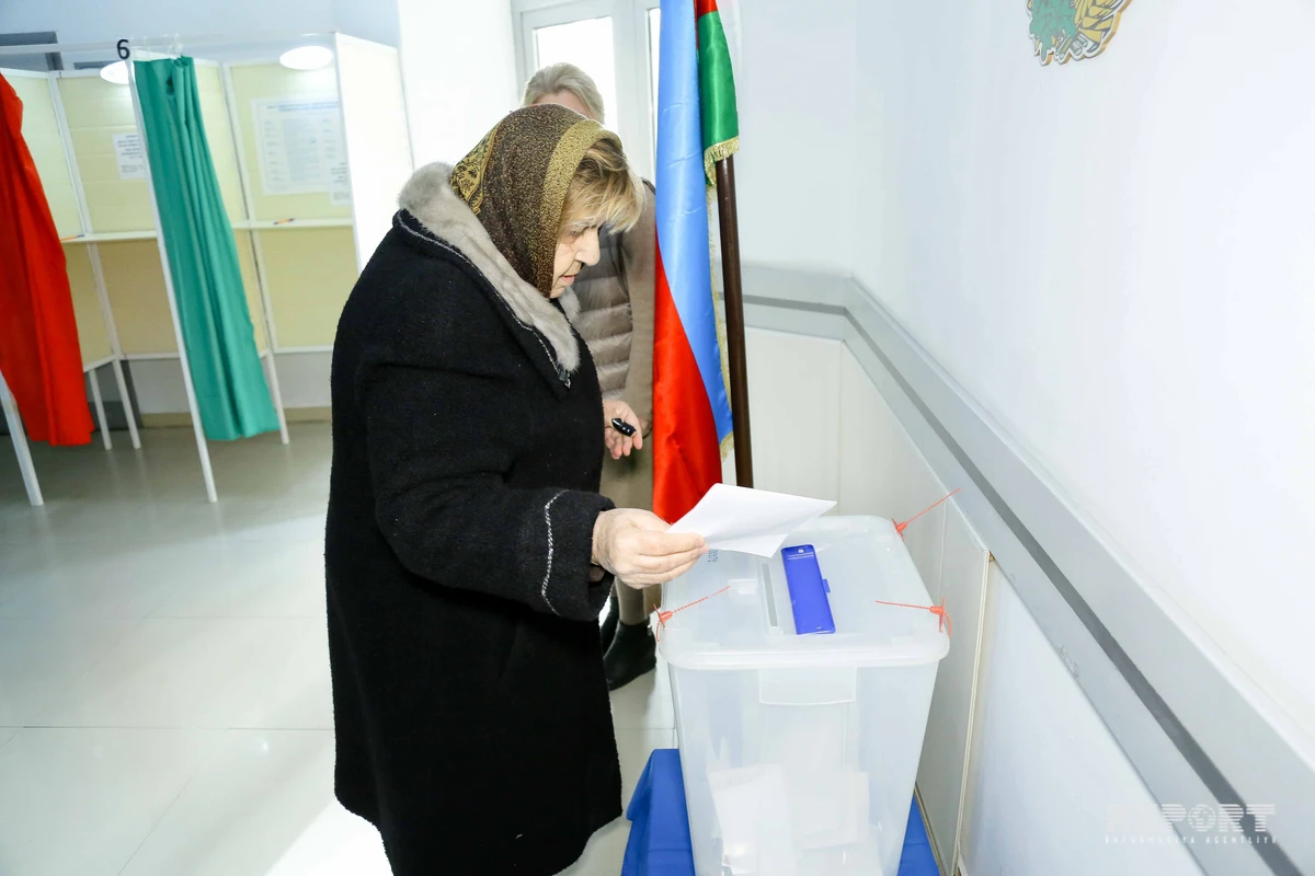 Daha 1 seçki məntəqəsində nəticələr ləğv edildi Daha 1 seçki məntəqəsində nəticələr ləğv edildi