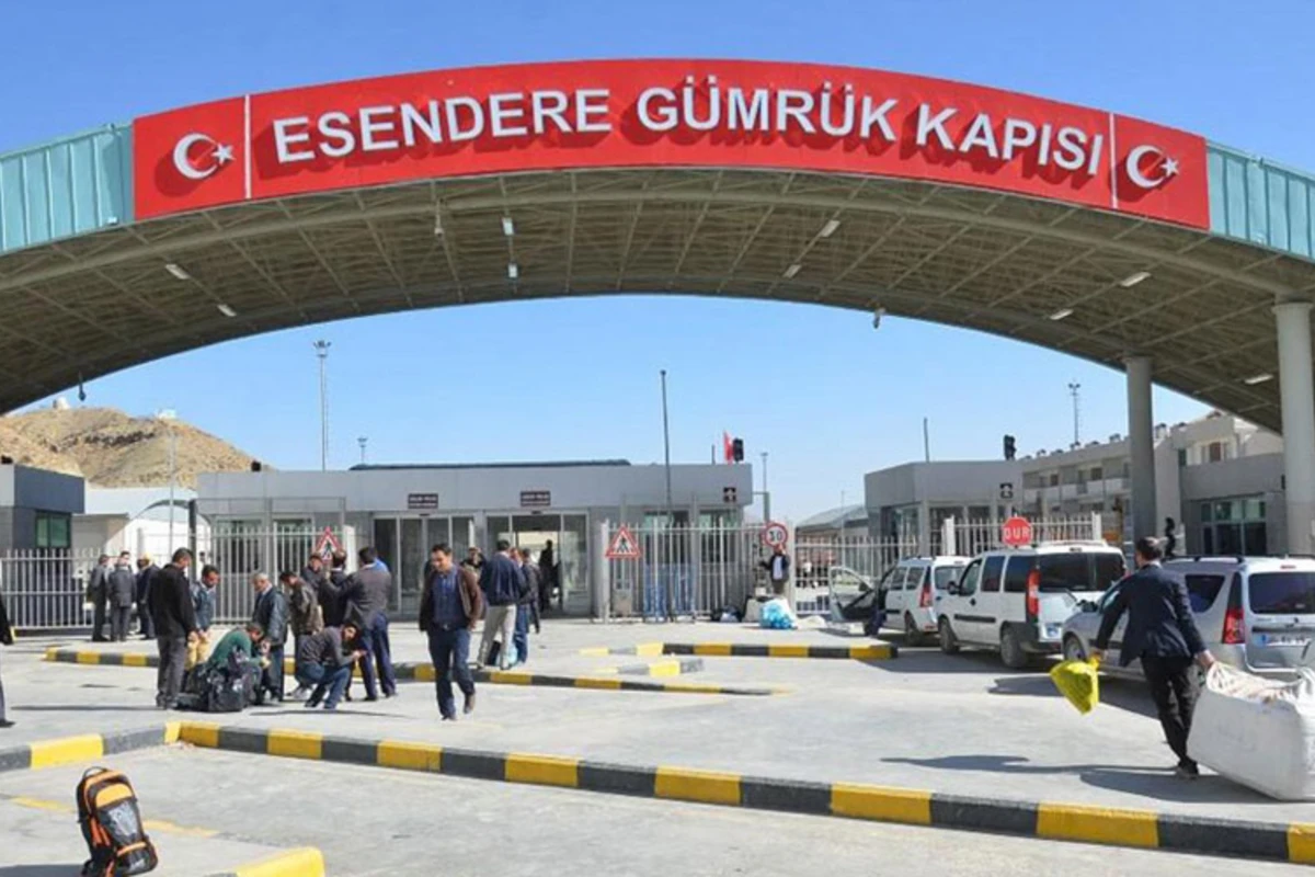 Daha bir ölkə koronavirusa görə İranla sərhədini bağladı