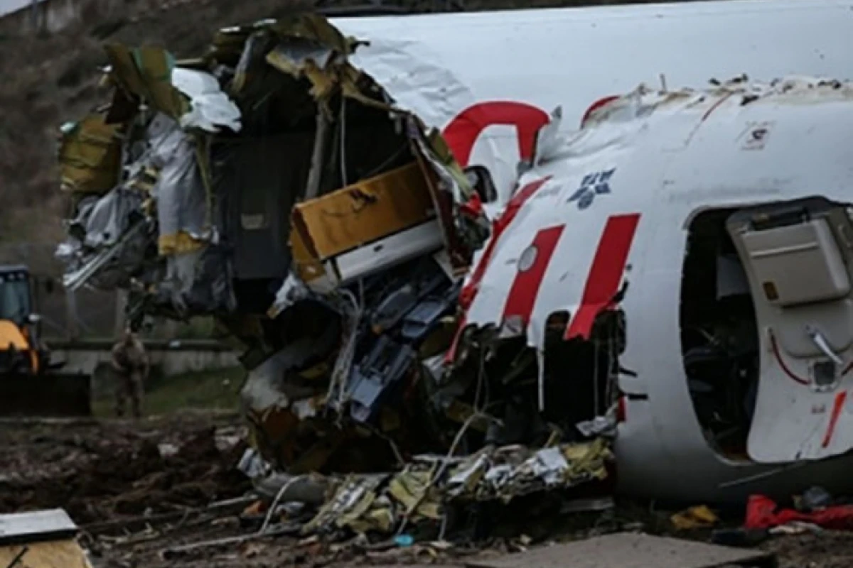 İstanbulda baş vermiş təyyarə qəzası ilə əlaqədar kapitan pilot həbs edilib