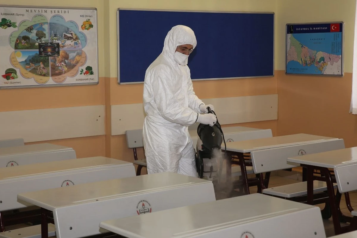 Министерство образования дало поручение школам в связи с коронавирусом