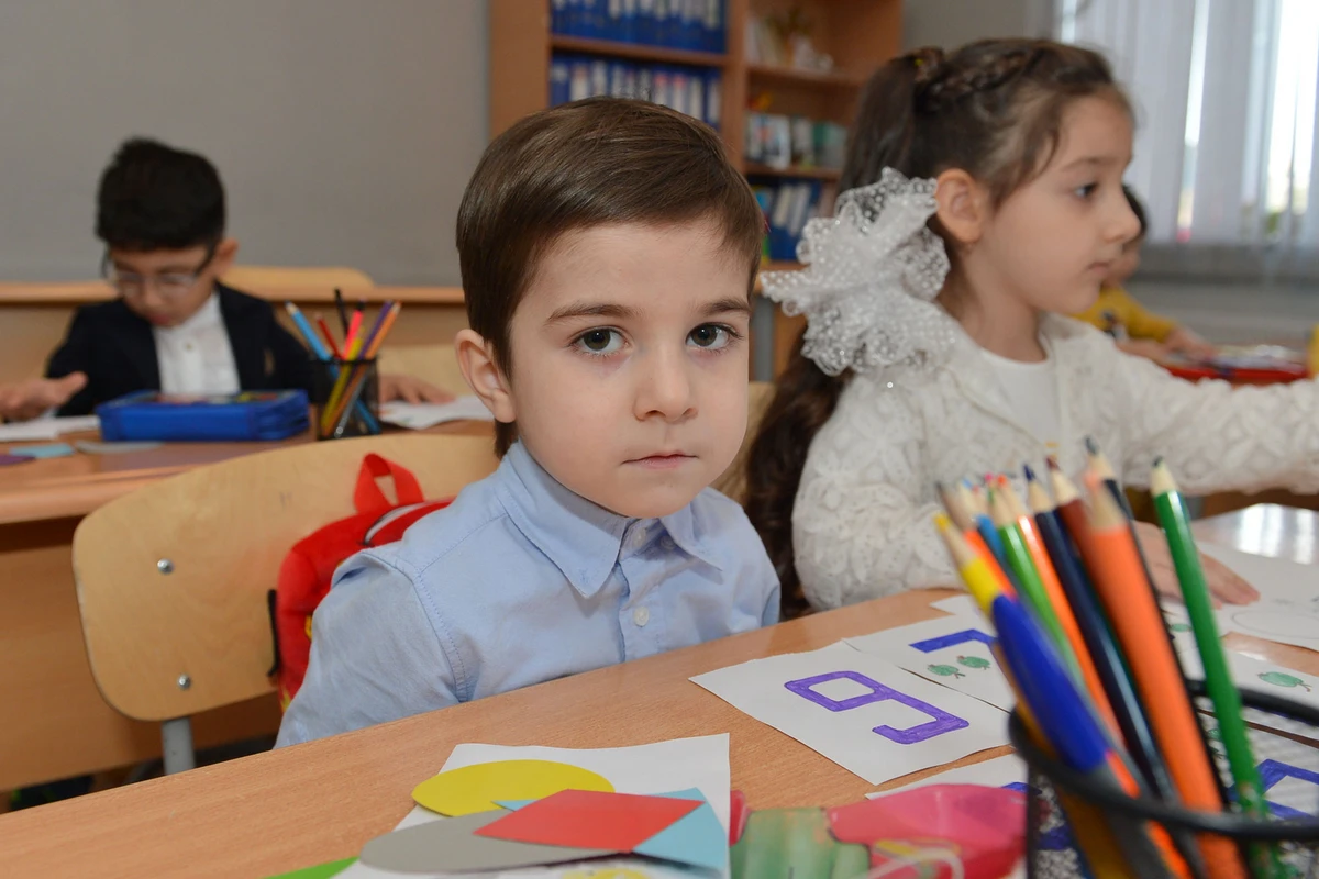 Birinci sinifə gedəcək uşaqların valideynlərinin nəzərinə