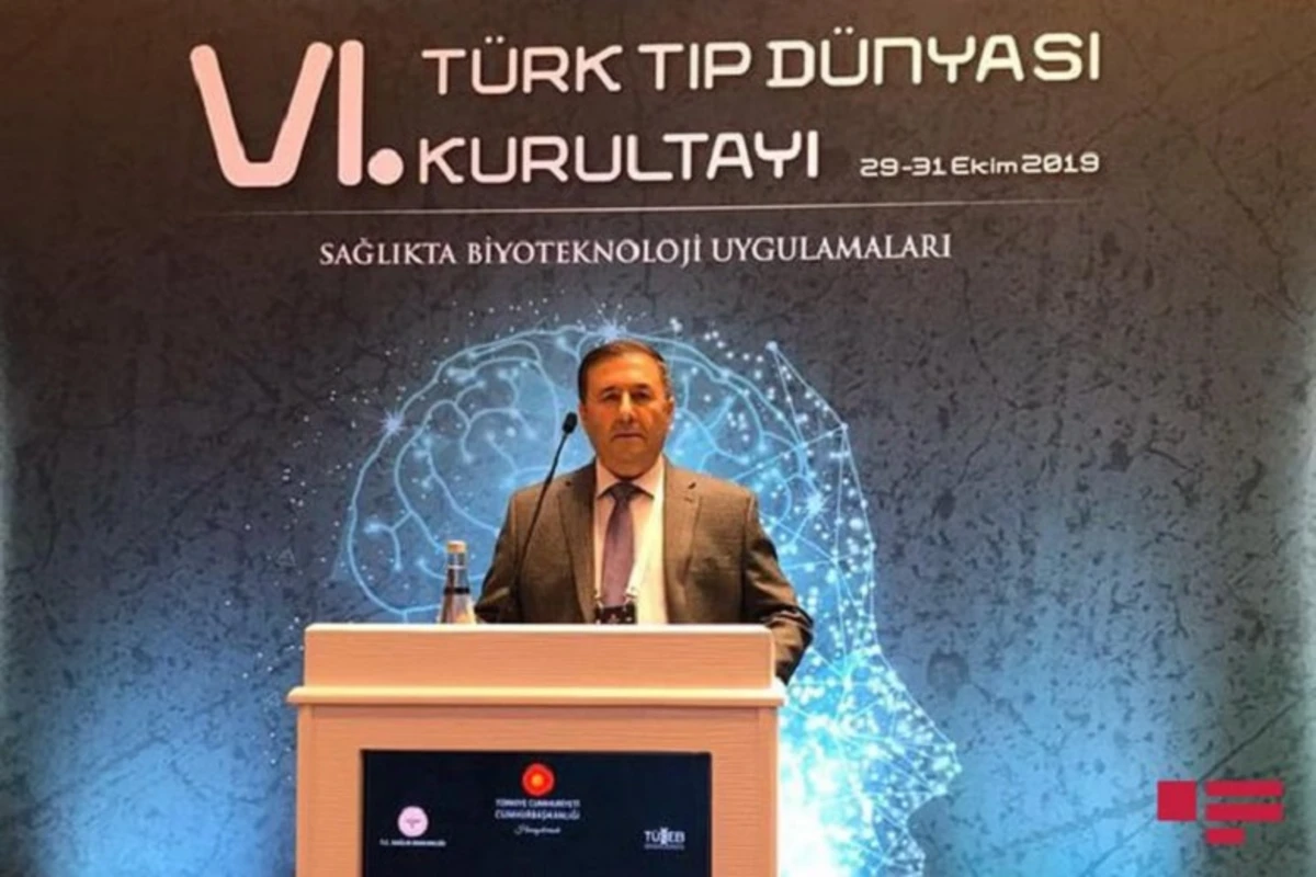 Azərbaycanlı alim: “Koronavirusa qarşı vaksini 3-4 ay ərzində əldə etməyi düşünürəm” Azərbaycanlı alim: “Koronavirusa qarşı vaksini 3-4 ay ərzində əldə etməyi düşünürəm”